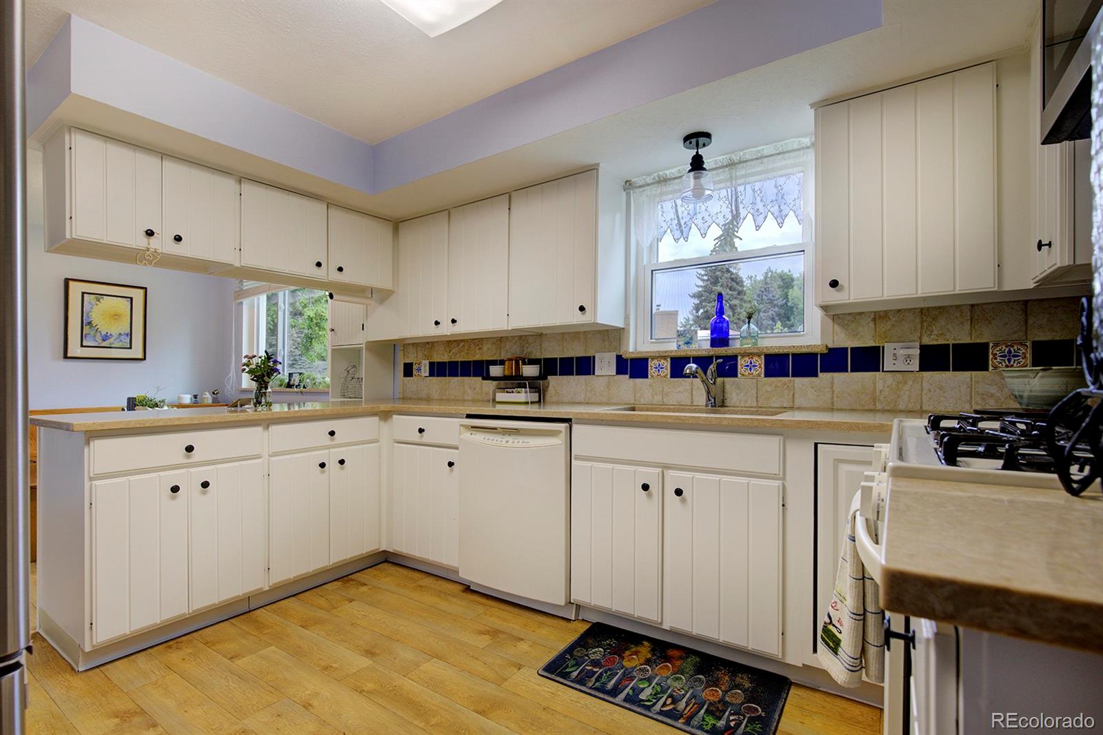 MLS Image #8 for 10373 w 75th avenue,arvada, Colorado