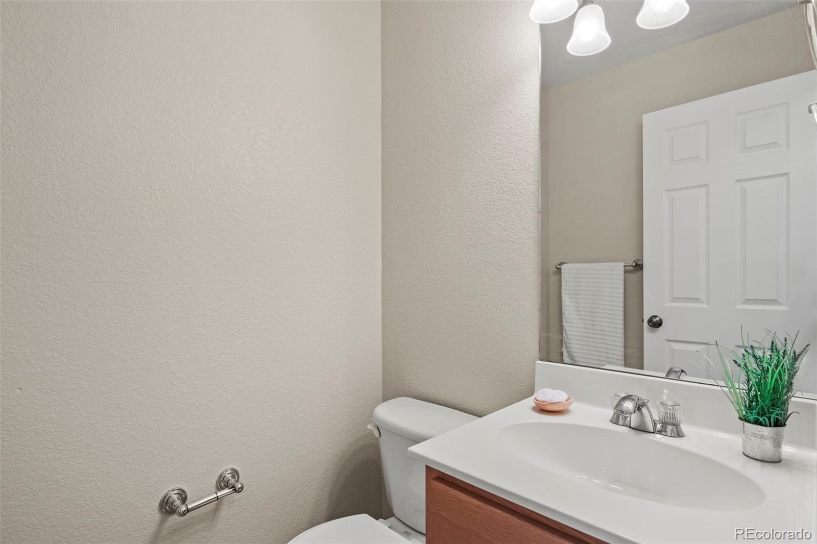 MLS Image #15 for 4109  sunny vista heights,colorado springs, Colorado