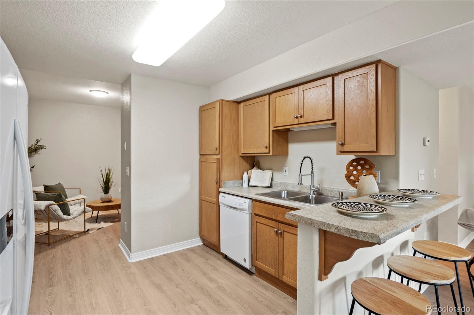 MLS Image #6 for 4109  sunny vista heights,colorado springs, Colorado