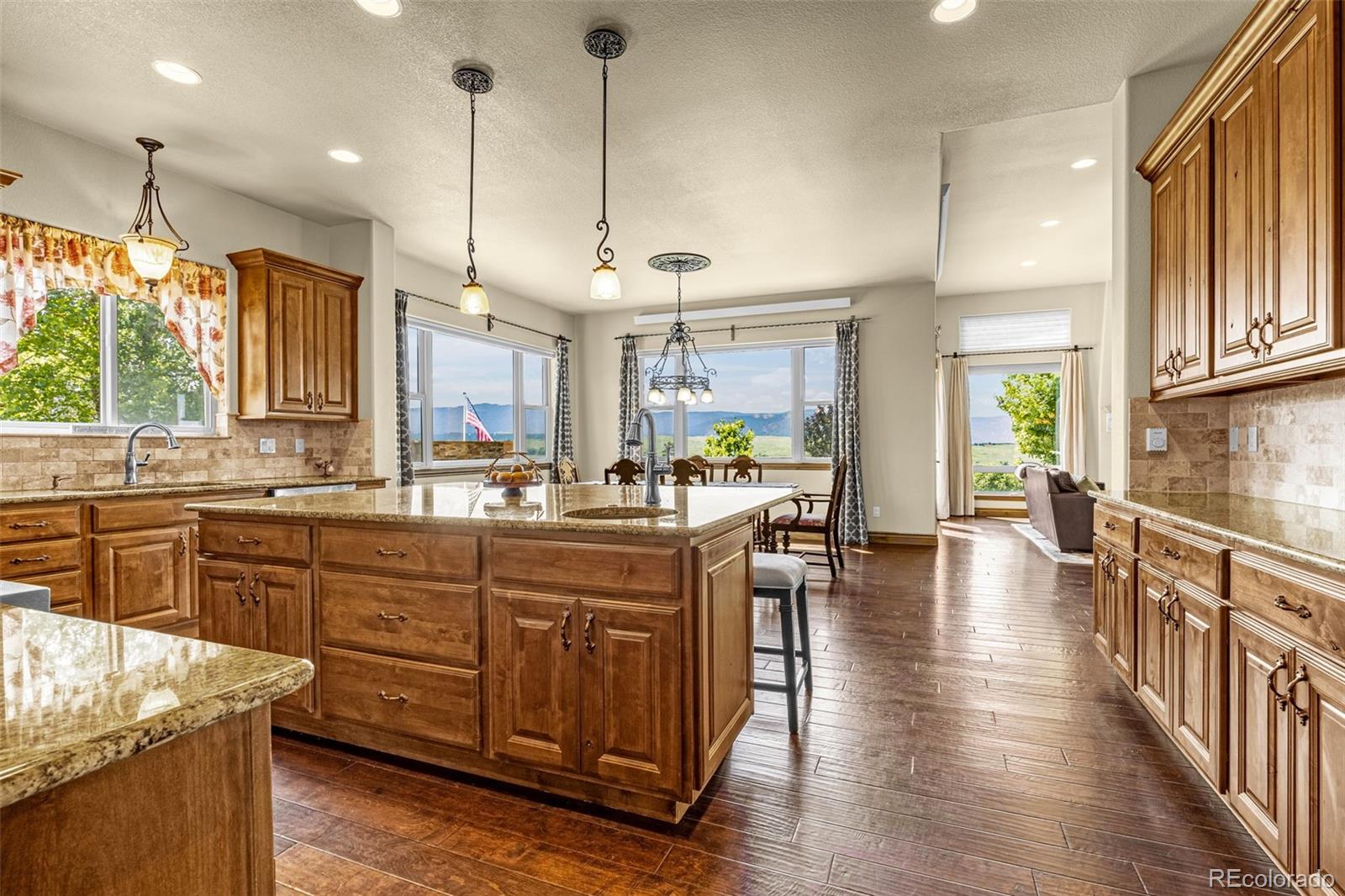 MLS Image #10 for 11784  spruce mountain road,larkspur, Colorado