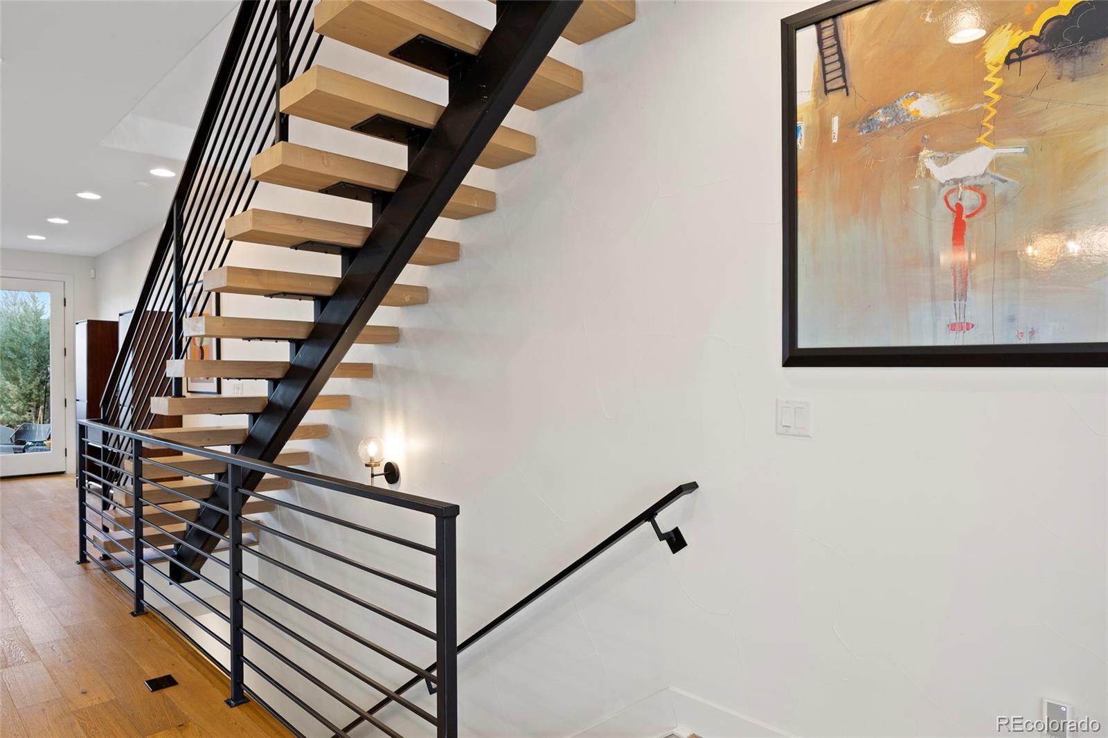 MLS Image #12 for 2248 s lincoln street,denver, Colorado