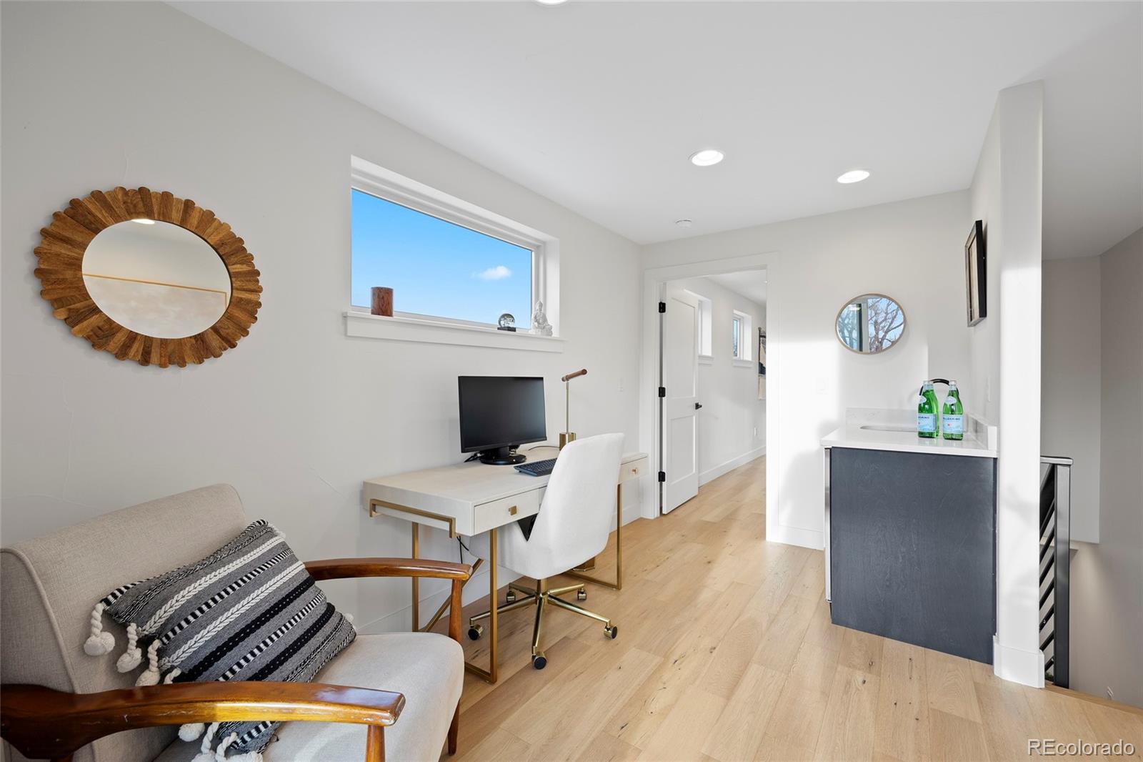 MLS Image #25 for 2248 s lincoln street,denver, Colorado