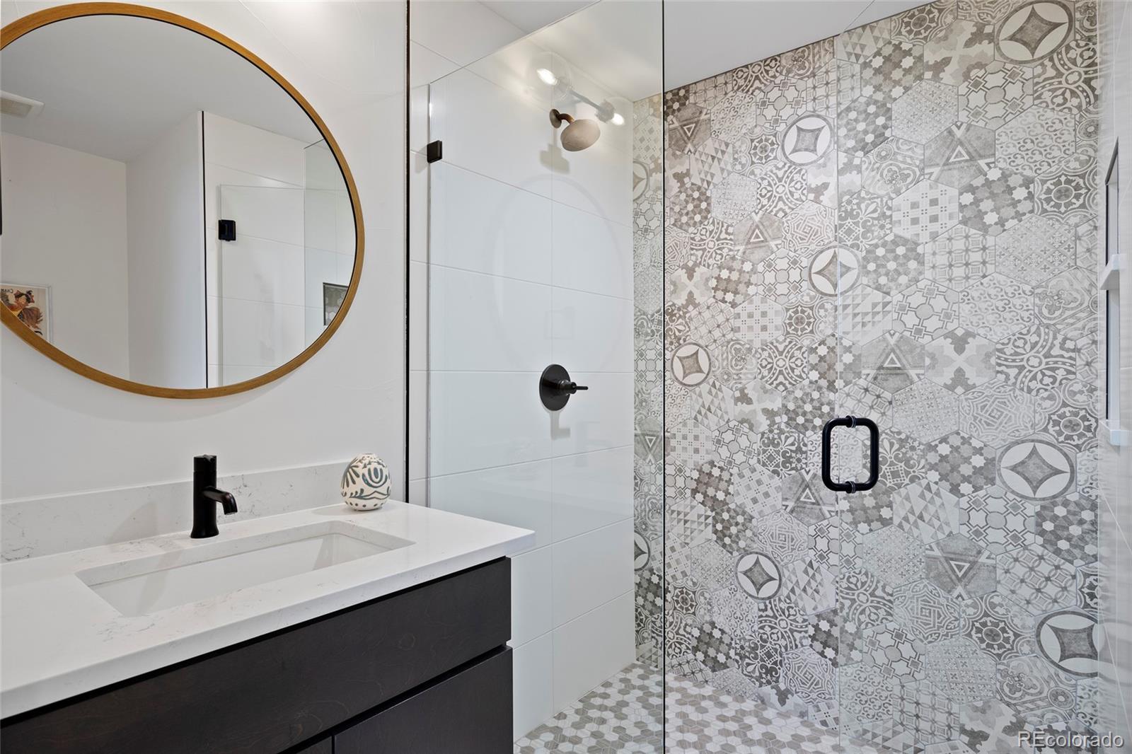 MLS Image #27 for 2248 s lincoln street,denver, Colorado