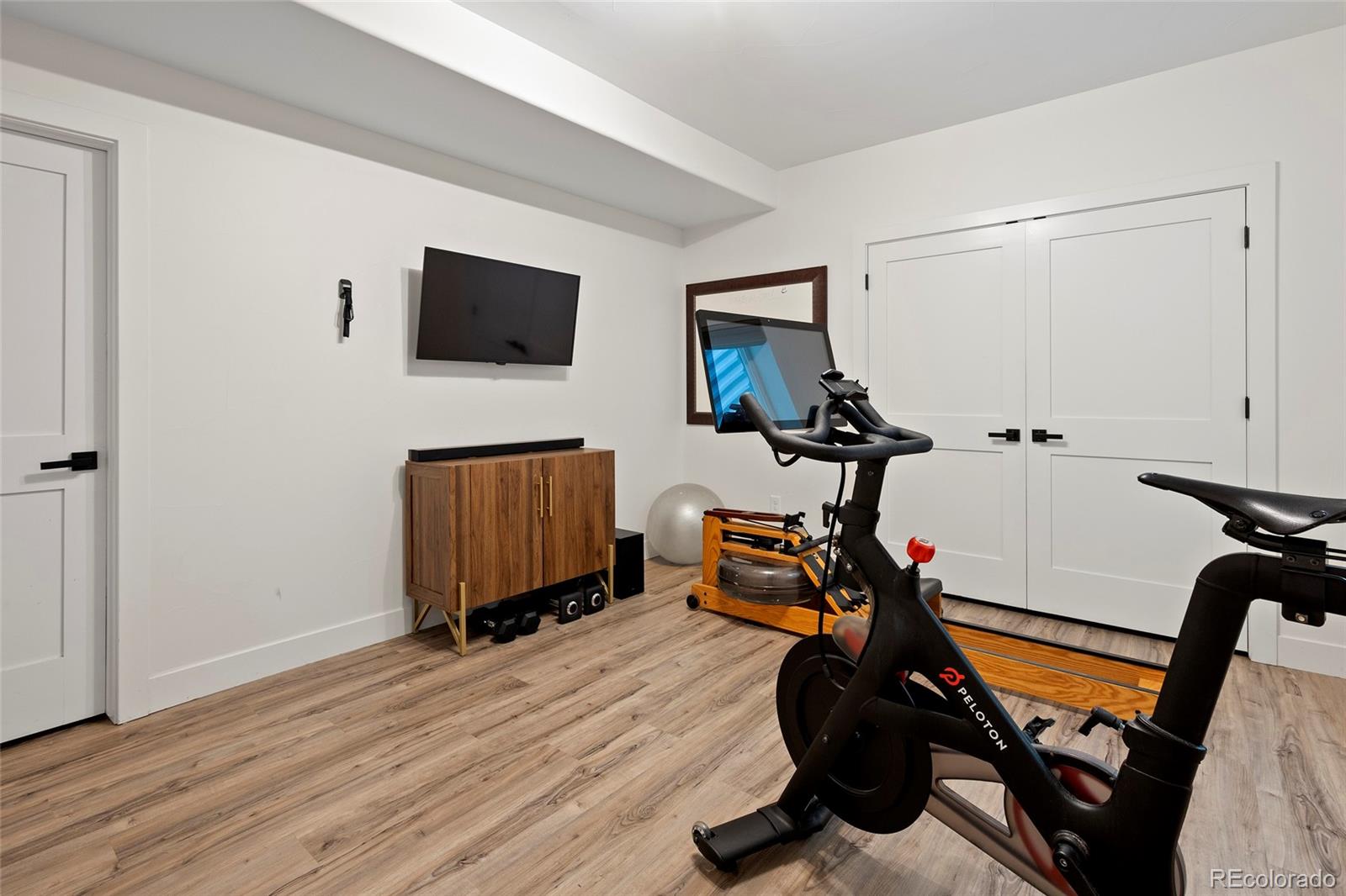 MLS Image #31 for 2248 s lincoln street,denver, Colorado