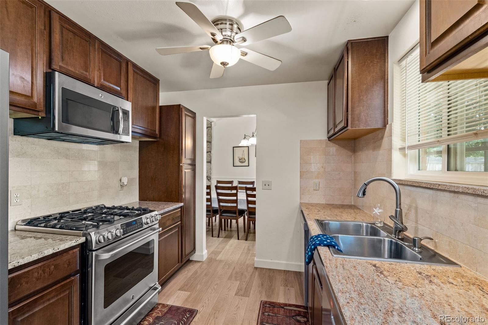 MLS Image #10 for 441 s monaco parkway,denver, Colorado