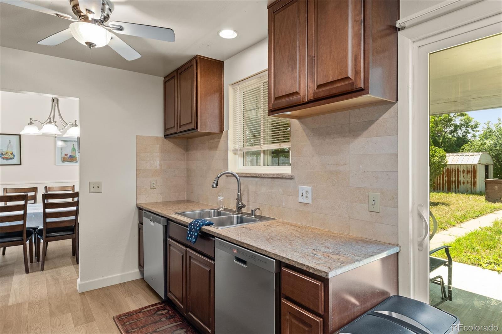 MLS Image #11 for 441 s monaco parkway,denver, Colorado