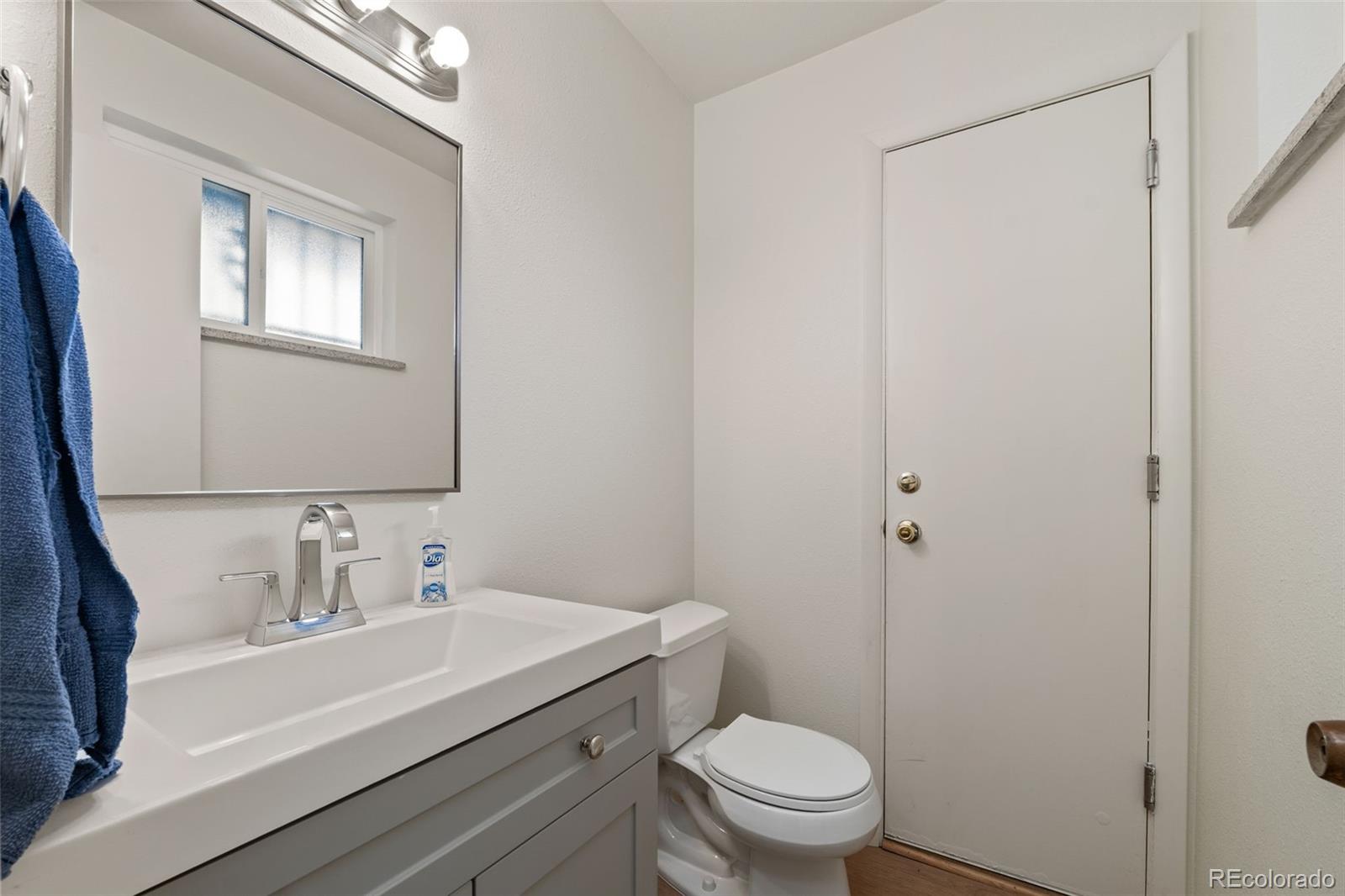 MLS Image #39 for 441 s monaco parkway,denver, Colorado