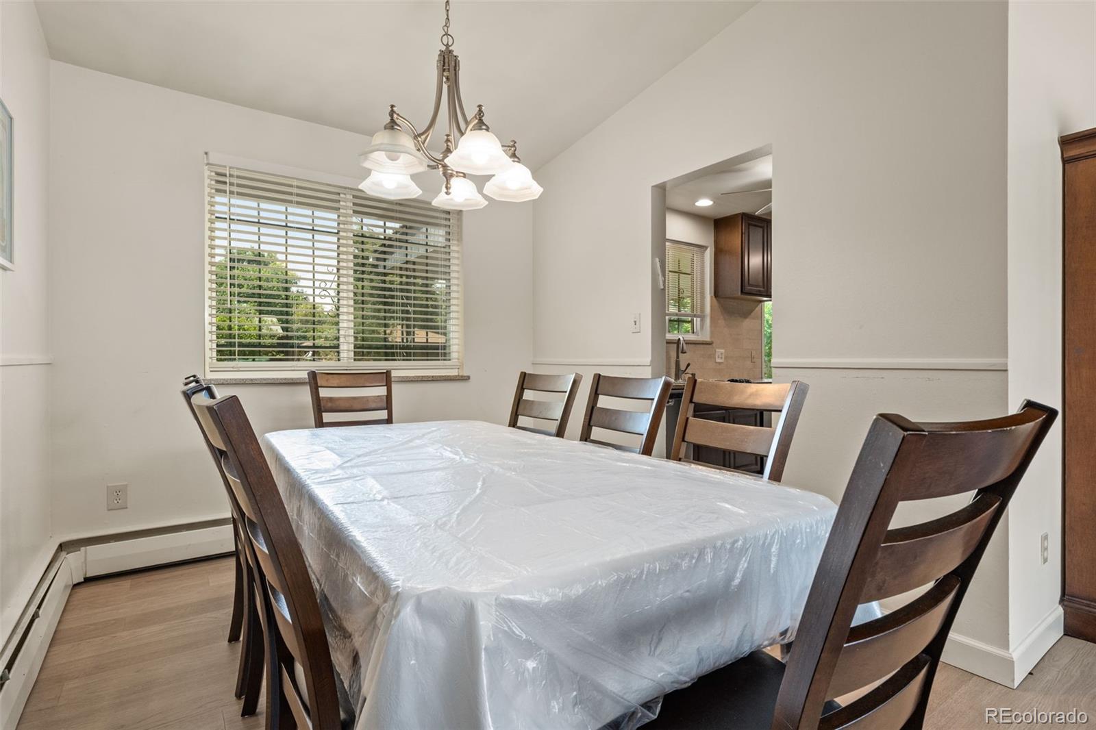 MLS Image #9 for 441 s monaco parkway,denver, Colorado