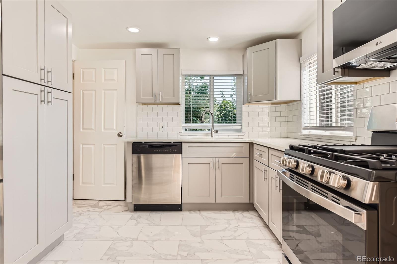 MLS Image #7 for 695 s quitman street,denver, Colorado