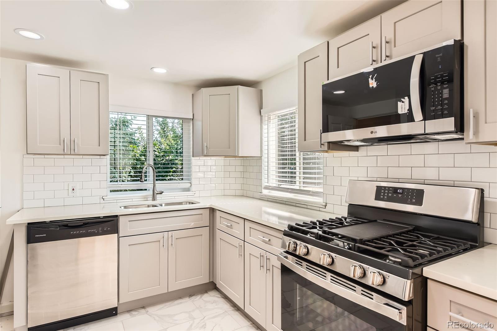 MLS Image #8 for 695 s quitman street,denver, Colorado