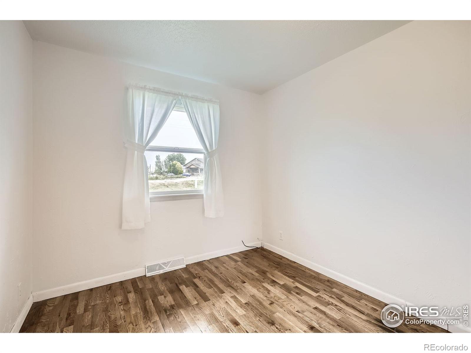 MLS Image #15 for 4331  page place,loveland, Colorado