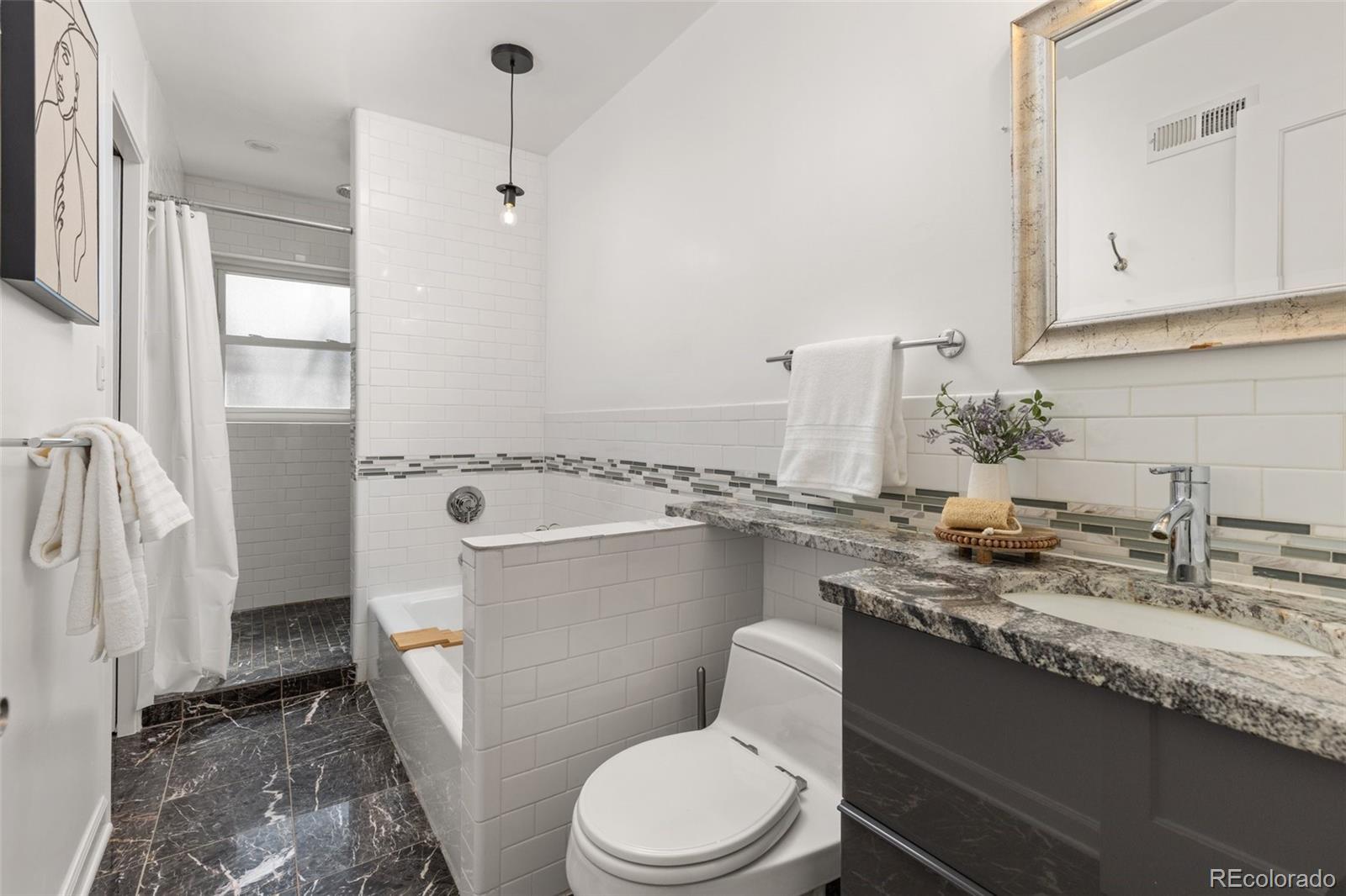 MLS Image #14 for 2880 n glencoe street,denver, Colorado