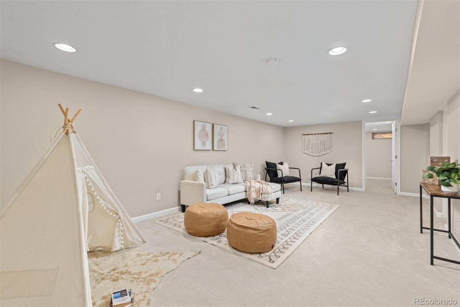MLS Image #21 for 2880 n glencoe street,denver, Colorado