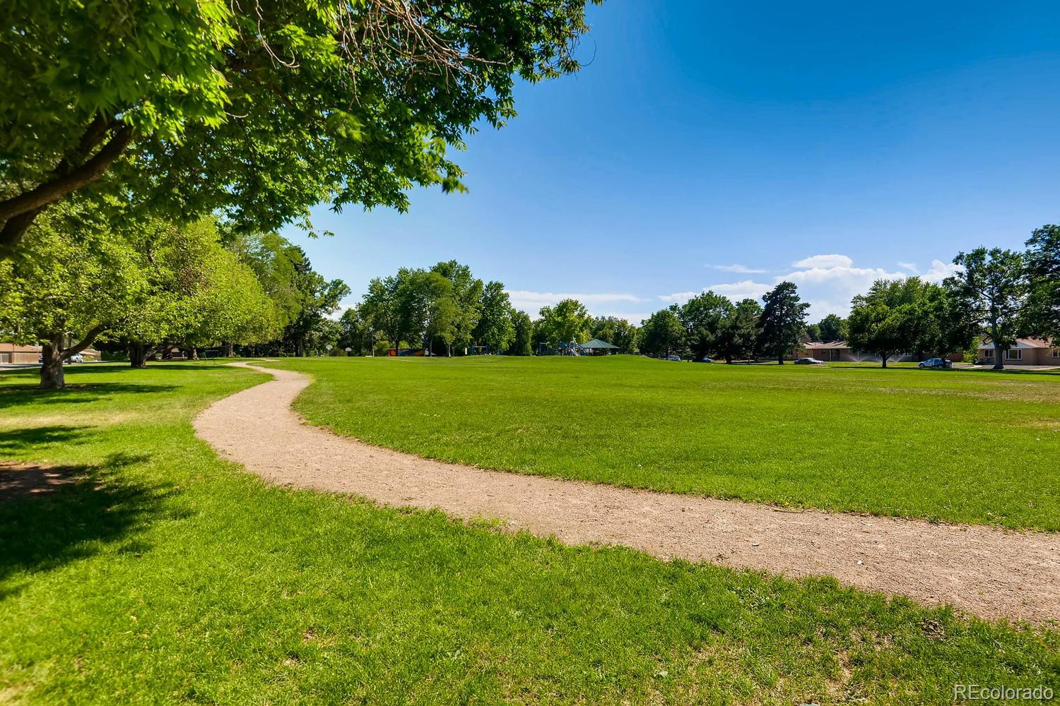 MLS Image #37 for 2880 n glencoe street,denver, Colorado