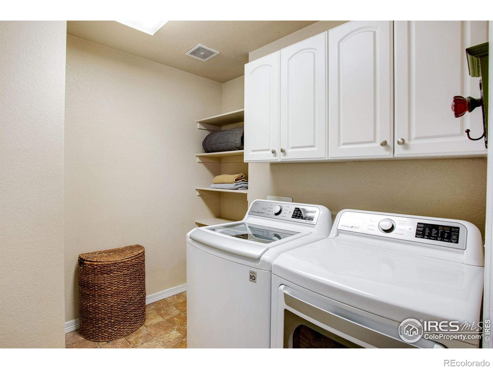 MLS Image #39 for 3420  copper spring drive,fort collins, Colorado