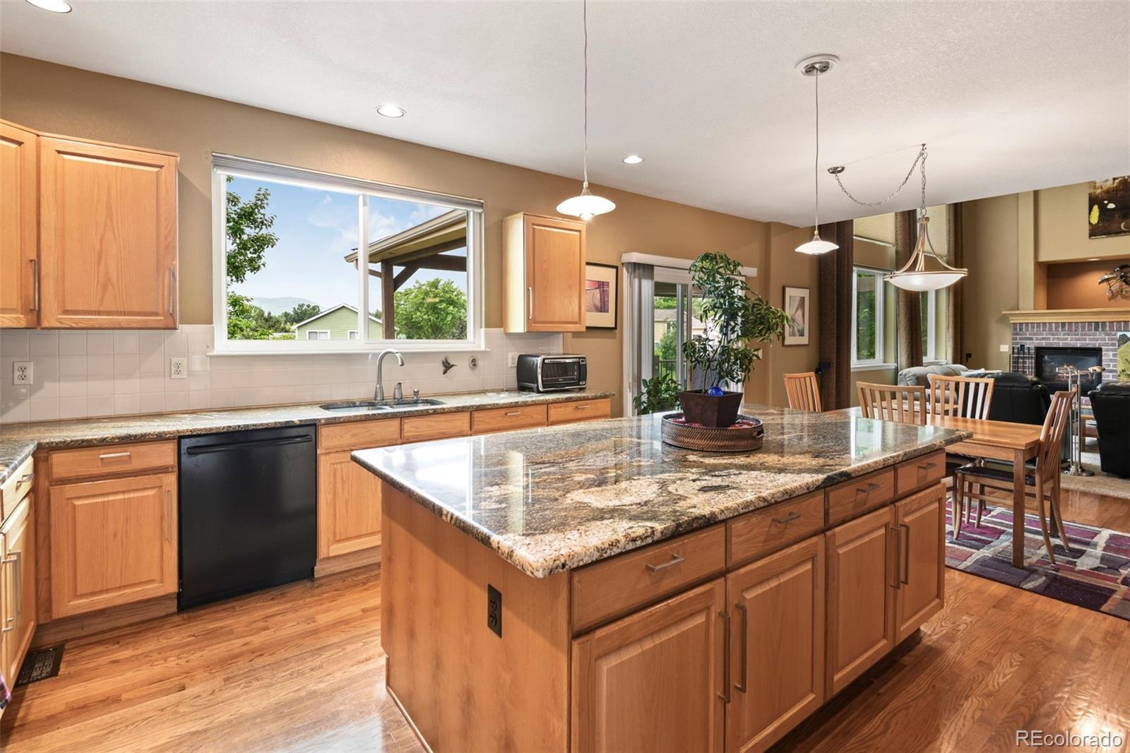 MLS Image #12 for 15962 w 70th drive,arvada, Colorado
