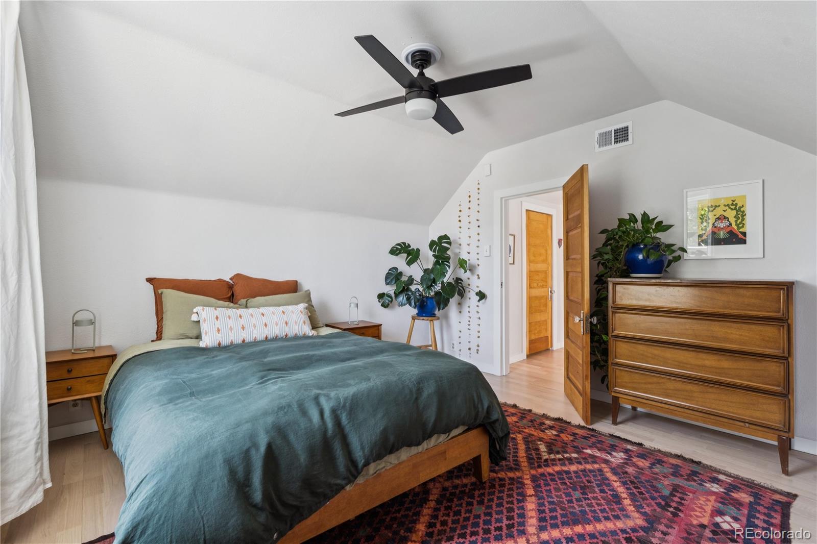 MLS Image #17 for 1519 e 29th avenue,denver, Colorado