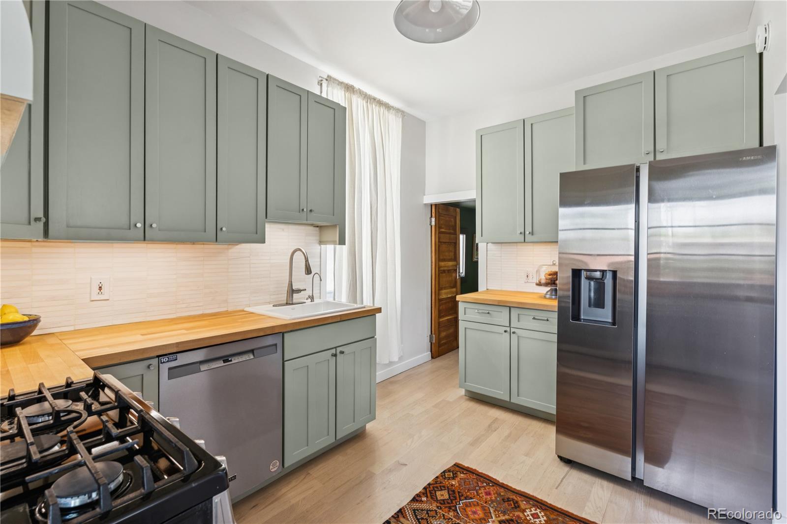 MLS Image #7 for 1519 e 29th avenue,denver, Colorado