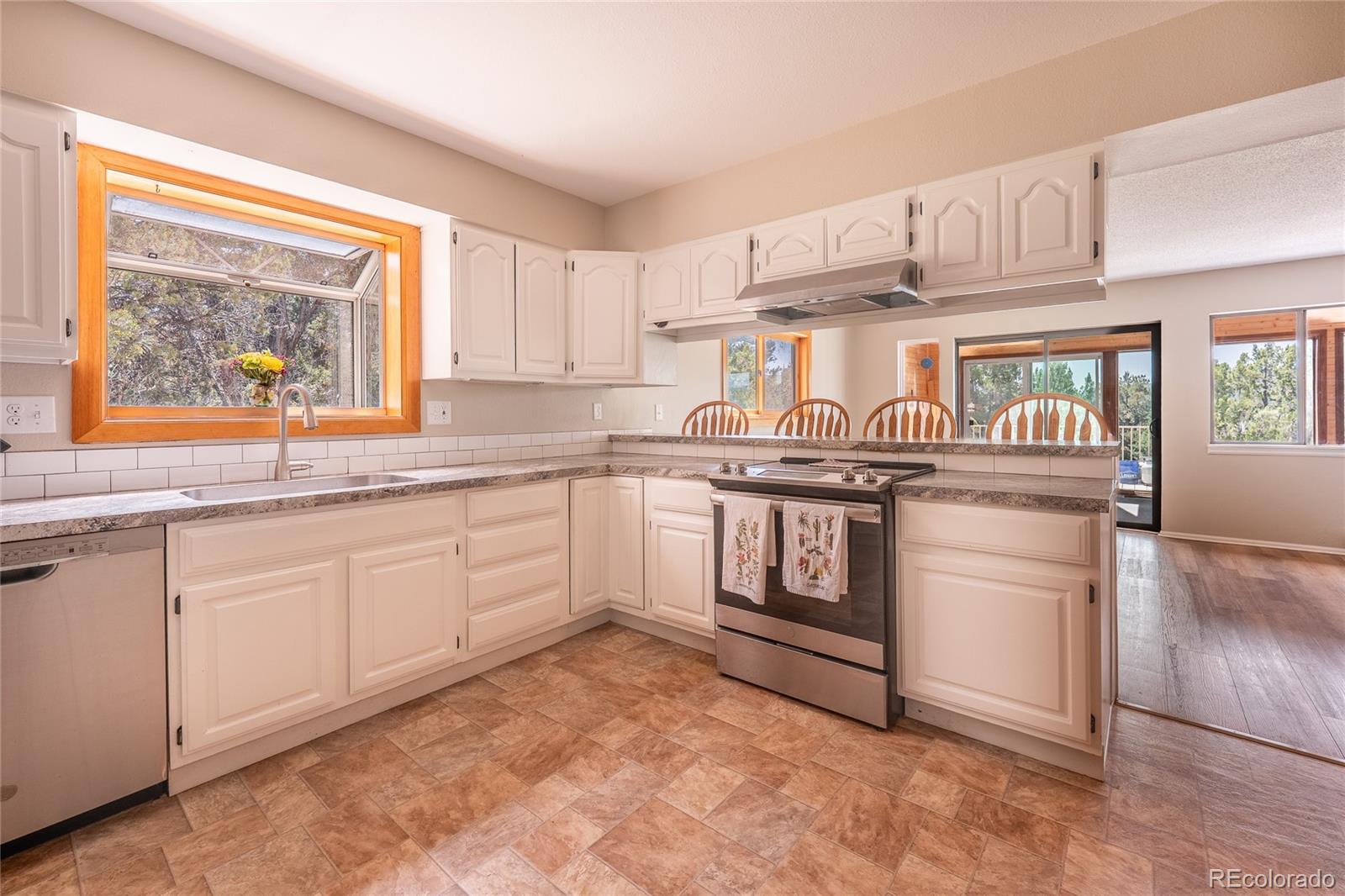 MLS Image #10 for 34902  county rd 20.2 ,trinidad, Colorado