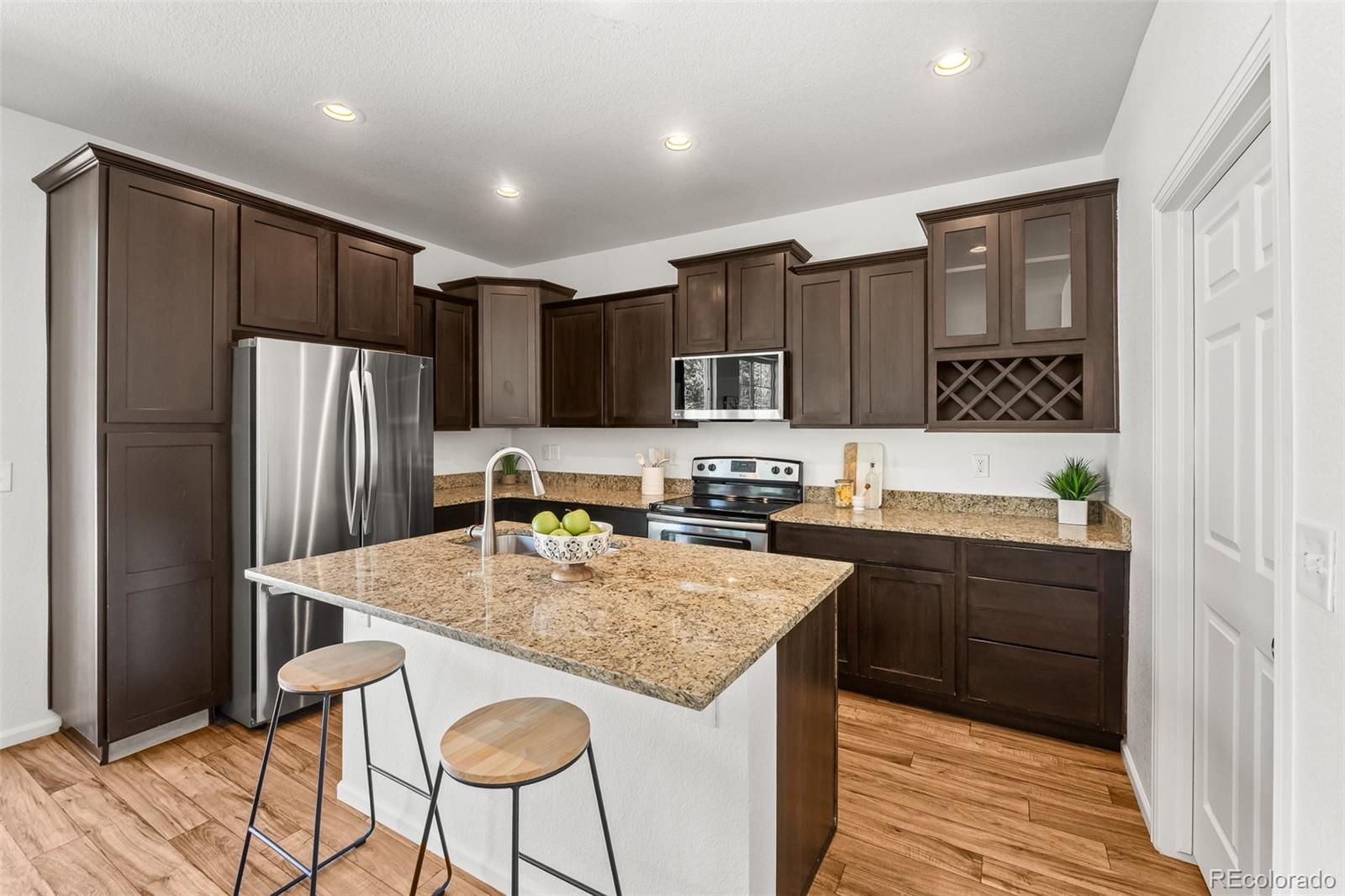 MLS Image #4 for 3837  blackwood lane,johnstown, Colorado