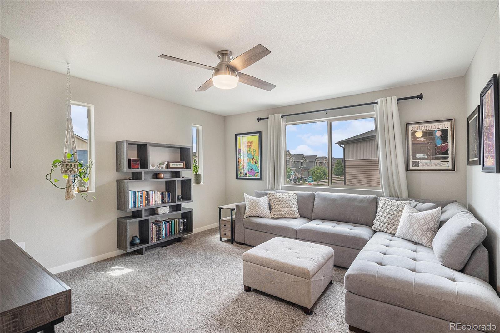 MLS Image #14 for 17996 e 54th avenue,denver, Colorado