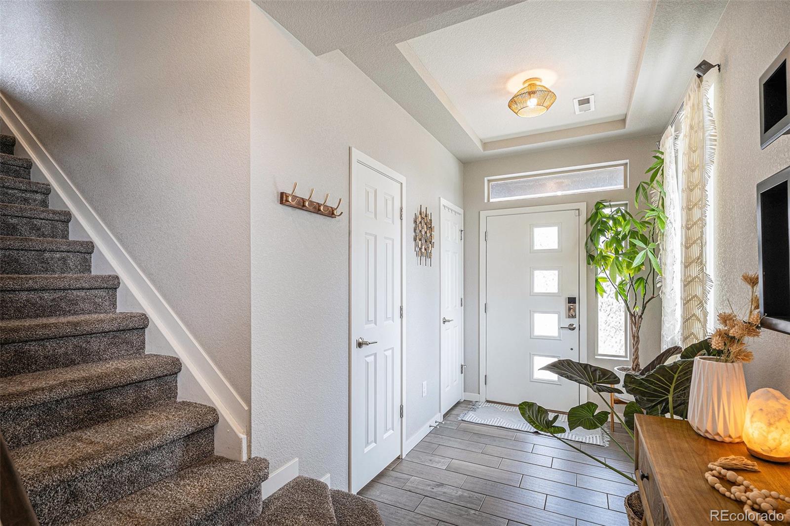 MLS Image #4 for 17996 e 54th avenue,denver, Colorado