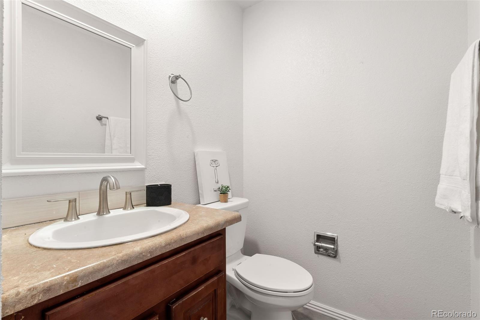 MLS Image #12 for 12671 e bates circle,aurora, Colorado