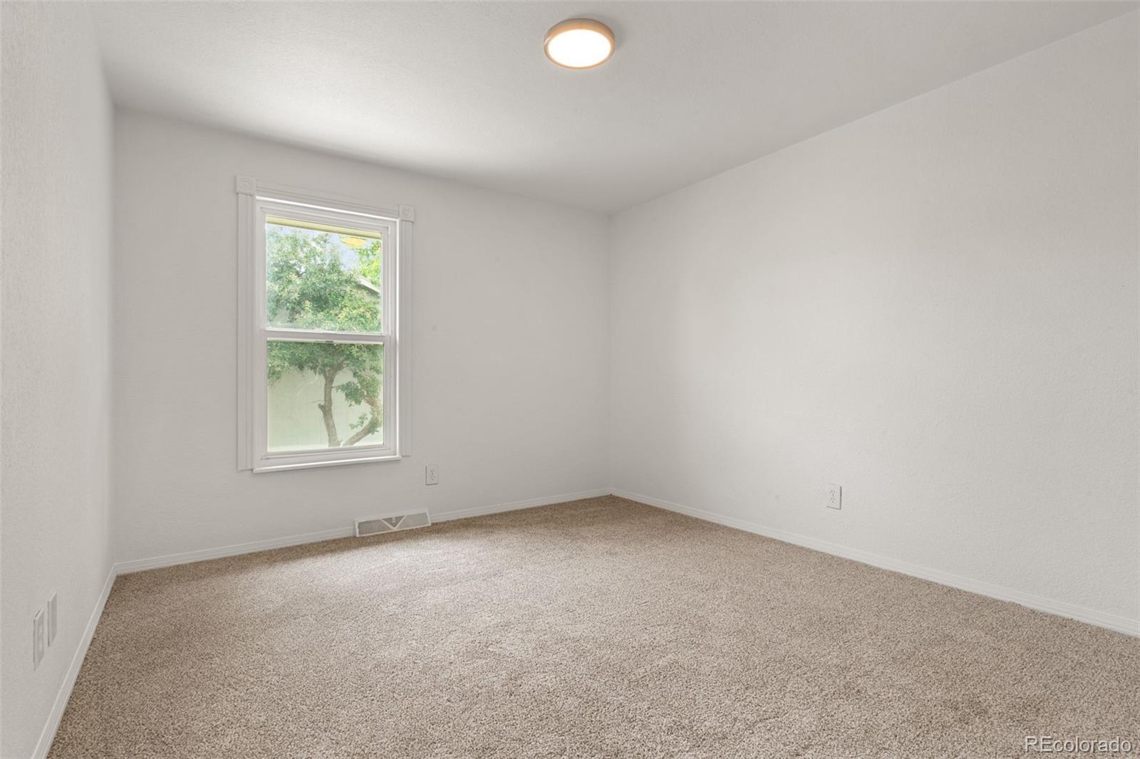 MLS Image #19 for 12671 e bates circle,aurora, Colorado