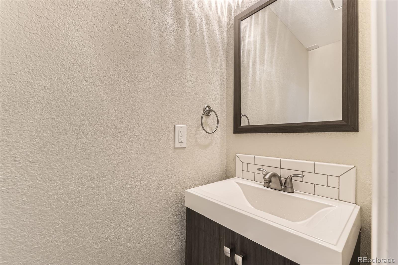MLS Image #11 for 8243 s fillmore circle,centennial, Colorado