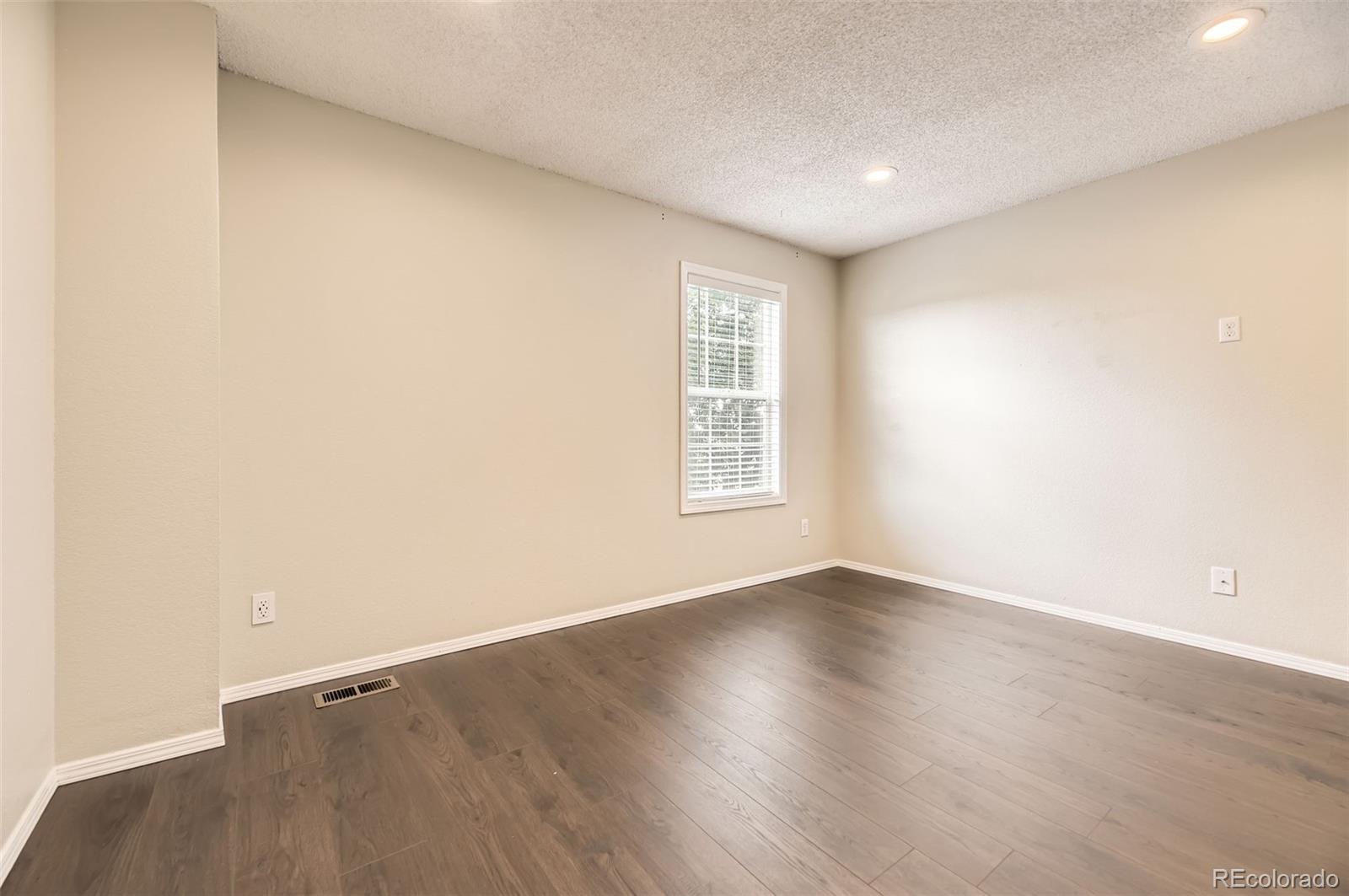 MLS Image #17 for 8243 s fillmore circle,centennial, Colorado