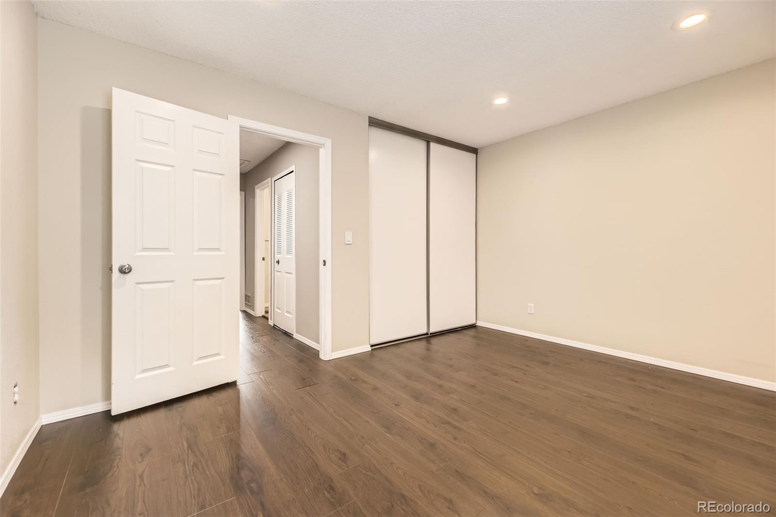 MLS Image #18 for 8243 s fillmore circle,centennial, Colorado