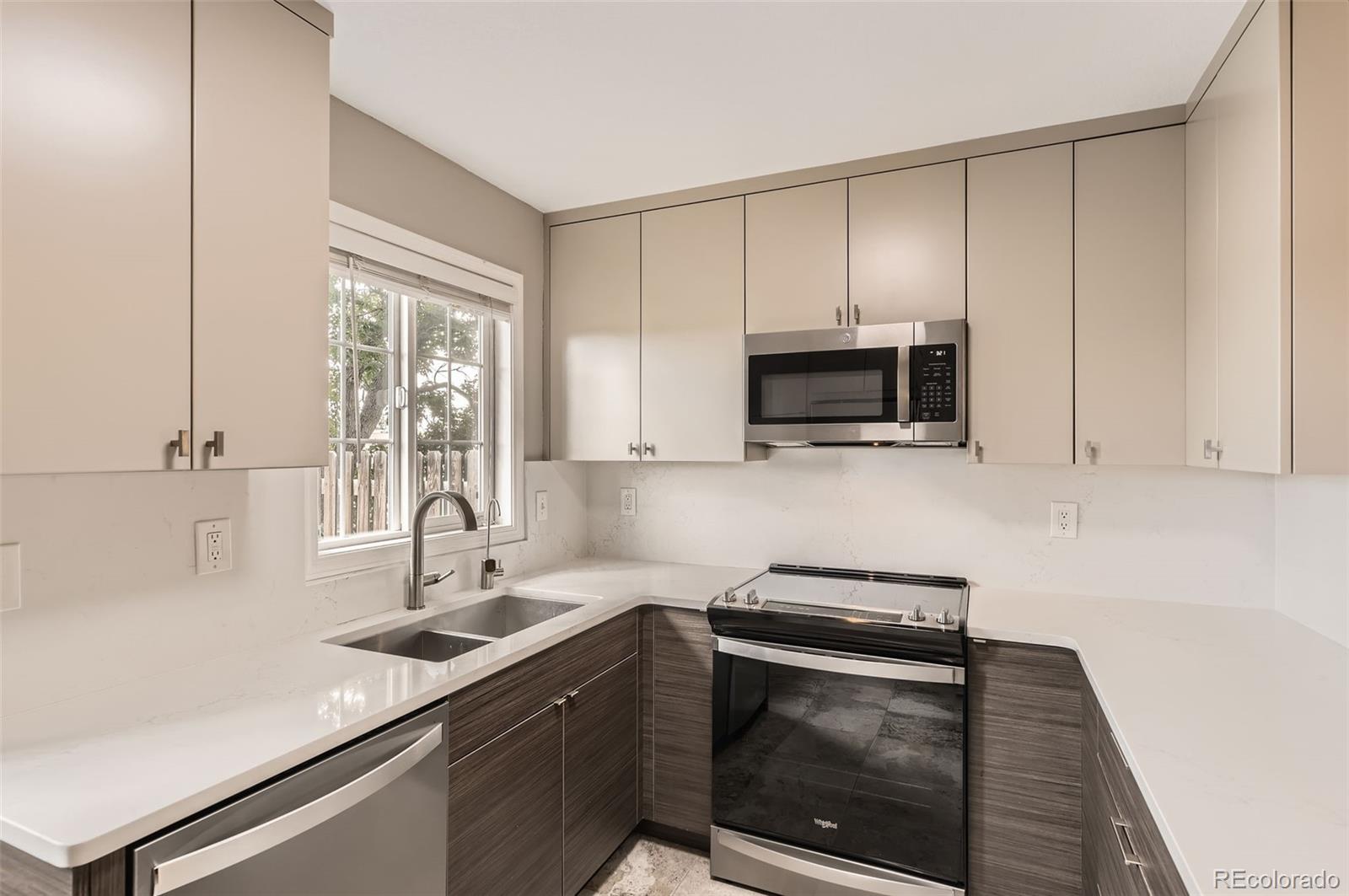 MLS Image #3 for 8243 s fillmore circle,centennial, Colorado