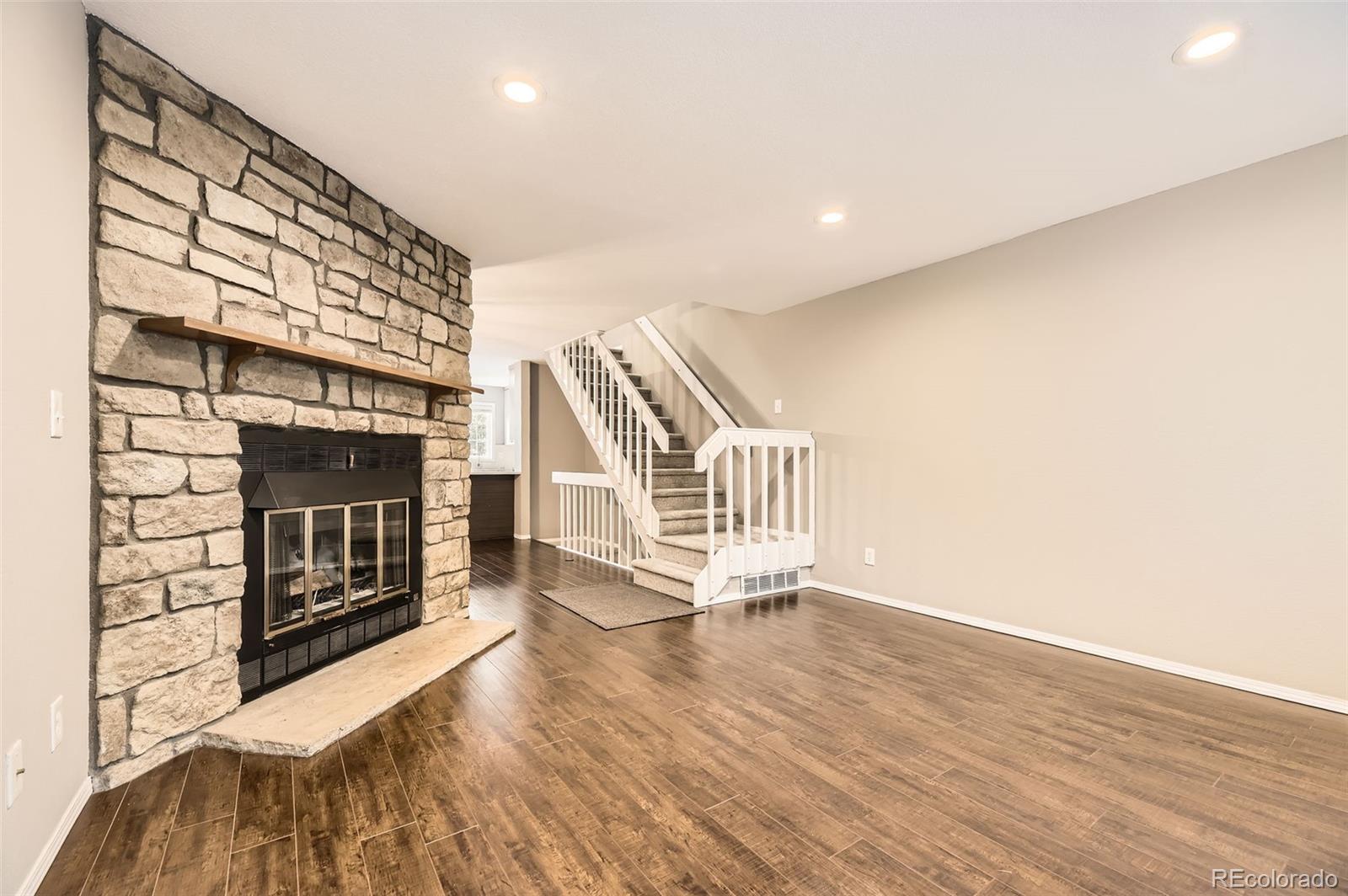 MLS Image #8 for 8243 s fillmore circle,centennial, Colorado
