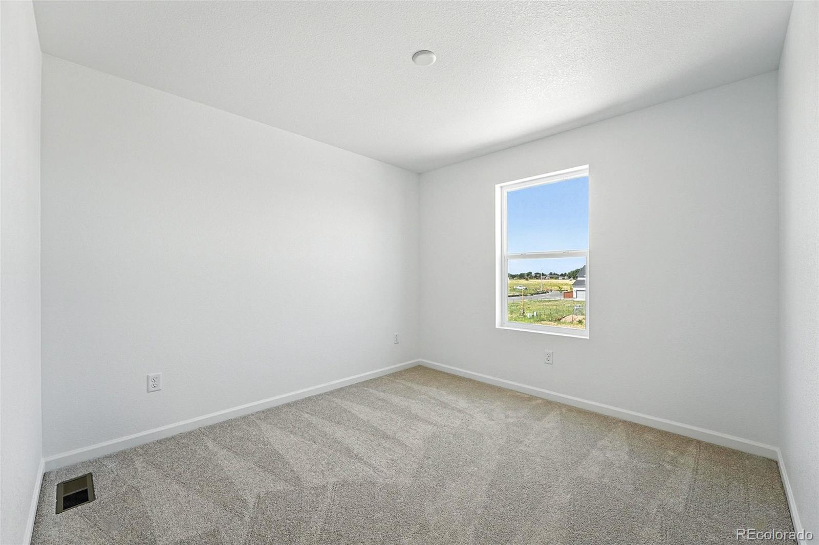 MLS Image #14 for 2102  wagon wheel aly ,brighton, Colorado