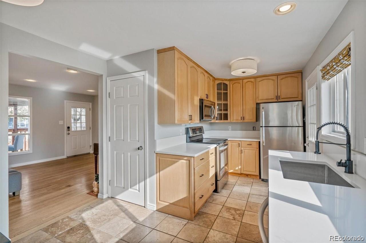 MLS Image #10 for 1166  rosemary street,denver, Colorado