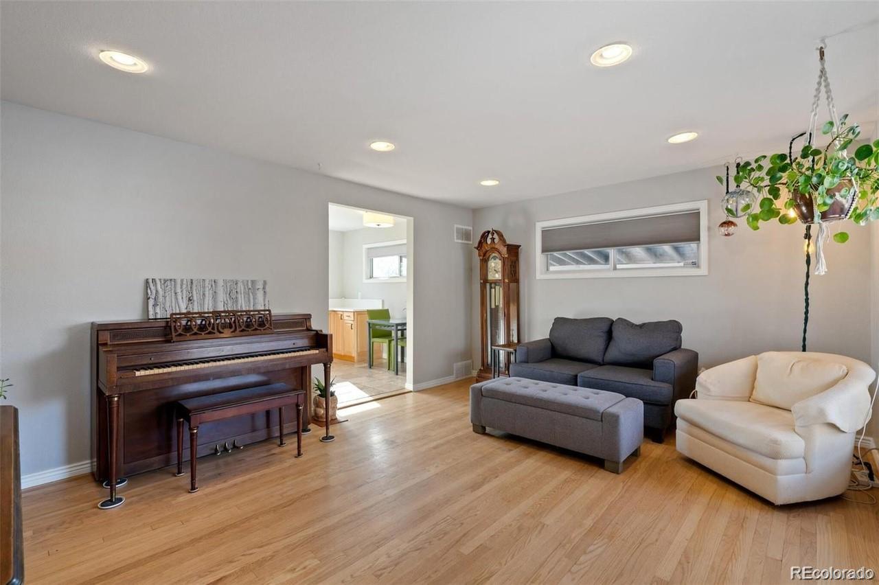 MLS Image #5 for 1166  rosemary street,denver, Colorado