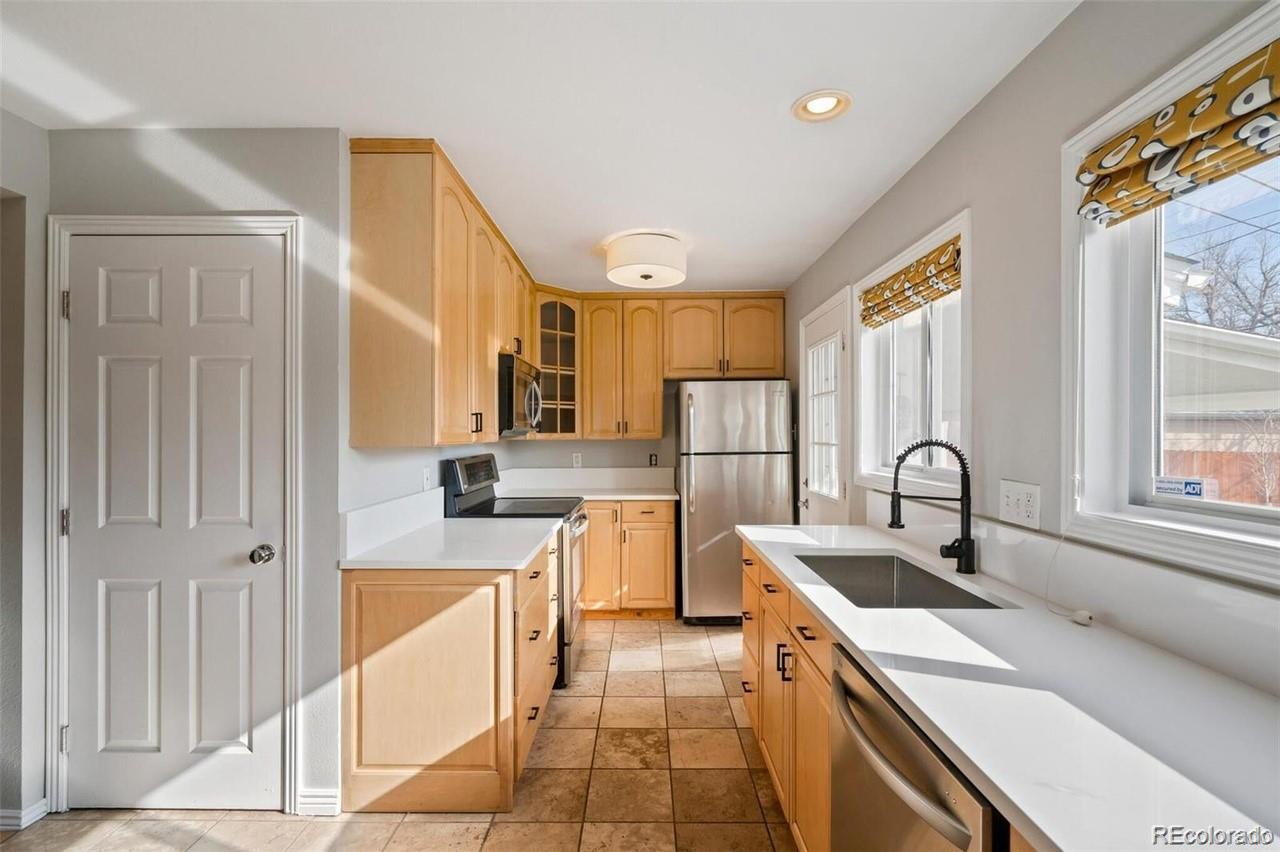 MLS Image #8 for 1166  rosemary street,denver, Colorado