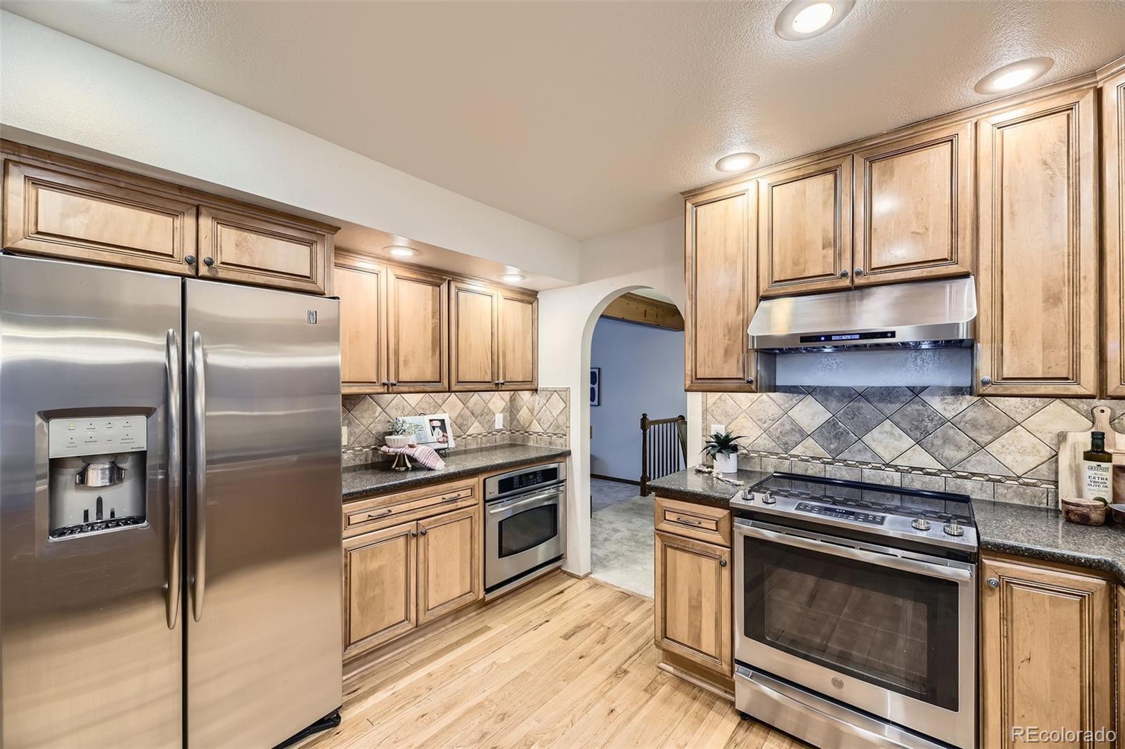 MLS Image #6 for 5723 s kittredge street,centennial, Colorado