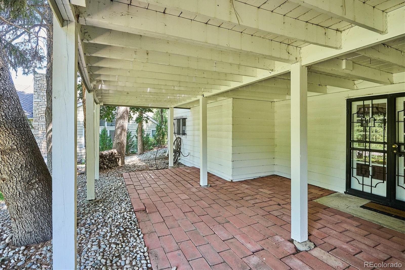 MLS Image #11 for 4675 s yosemite street,denver, Colorado