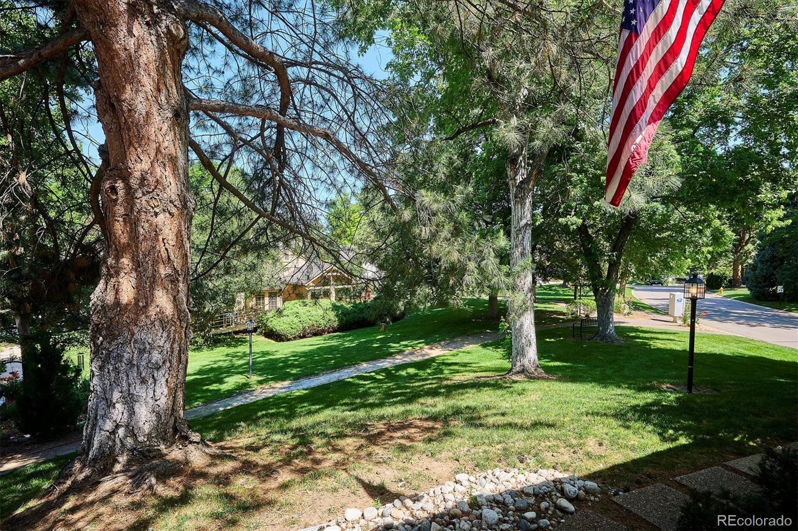 MLS Image #3 for 4675 s yosemite street,denver, Colorado