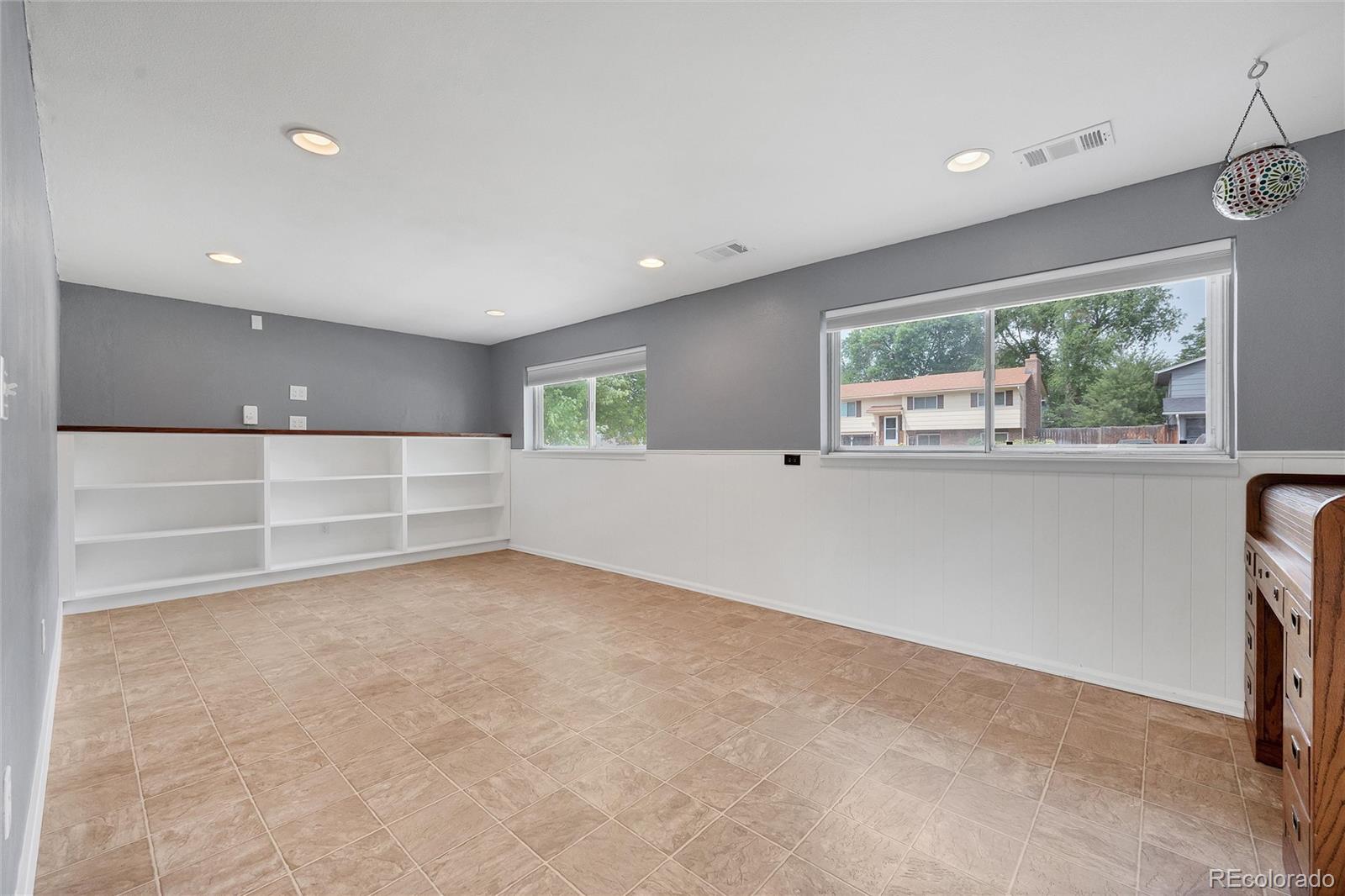 MLS Image #13 for 1346 s grant street,longmont, Colorado