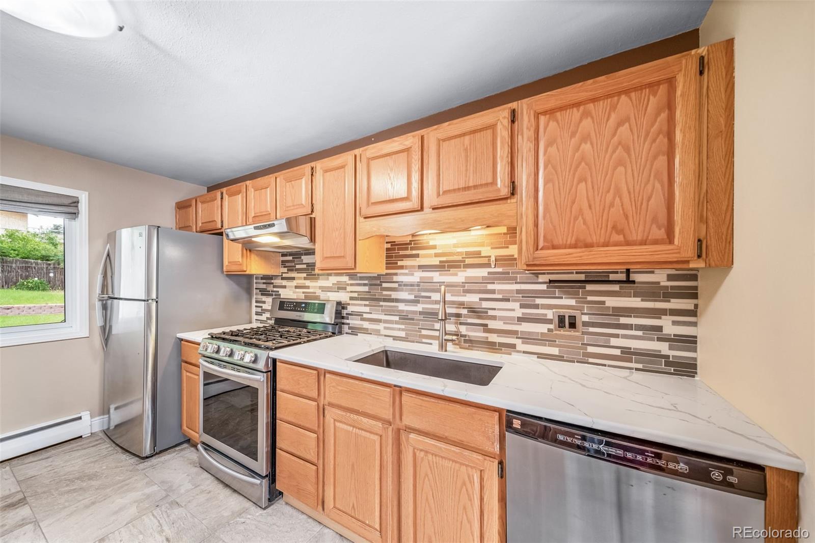 MLS Image #12 for 8051 s kendall boulevard,littleton, Colorado