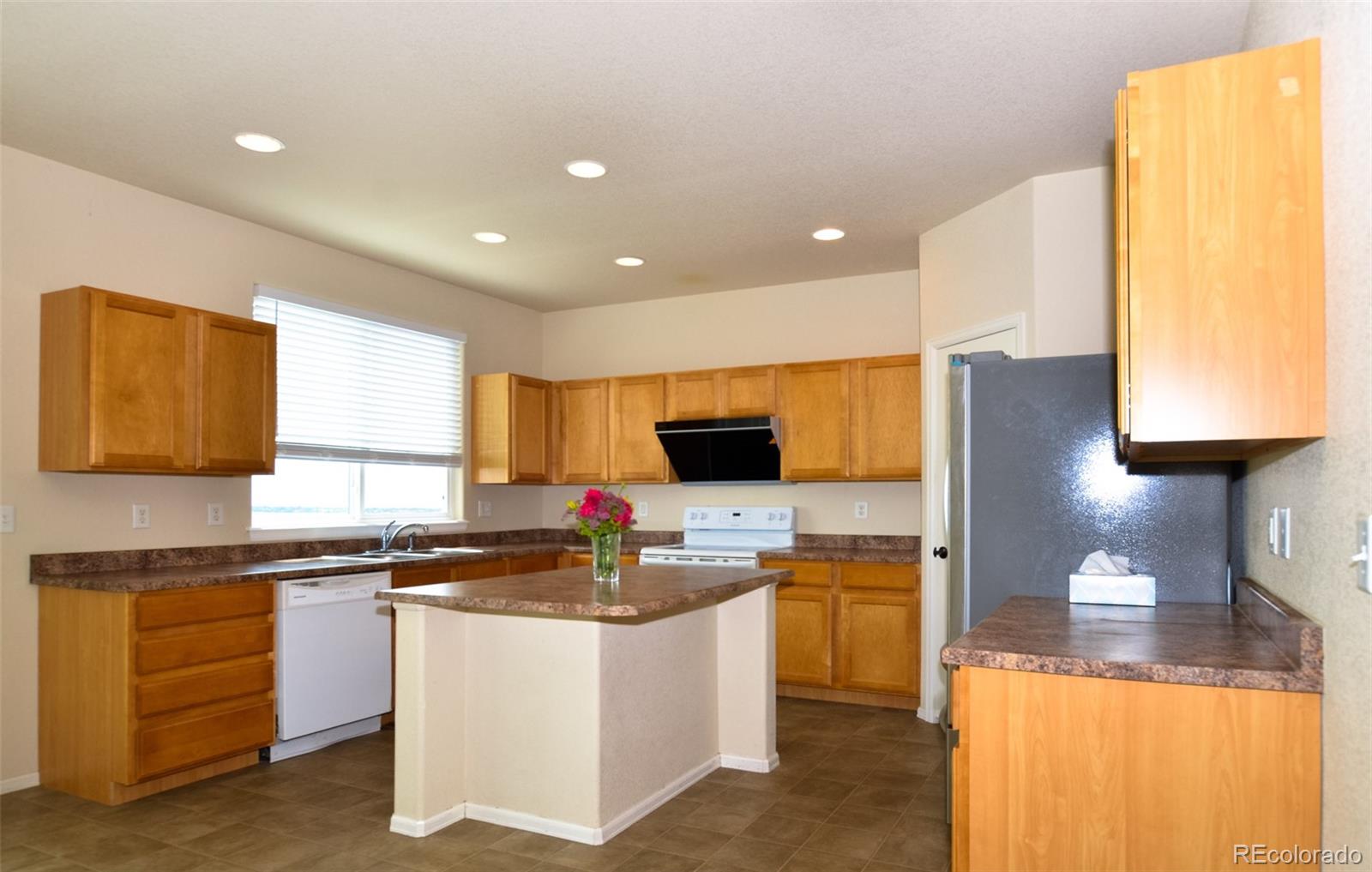 MLS Image #4 for 6311  san mateo drive,colorado springs, Colorado