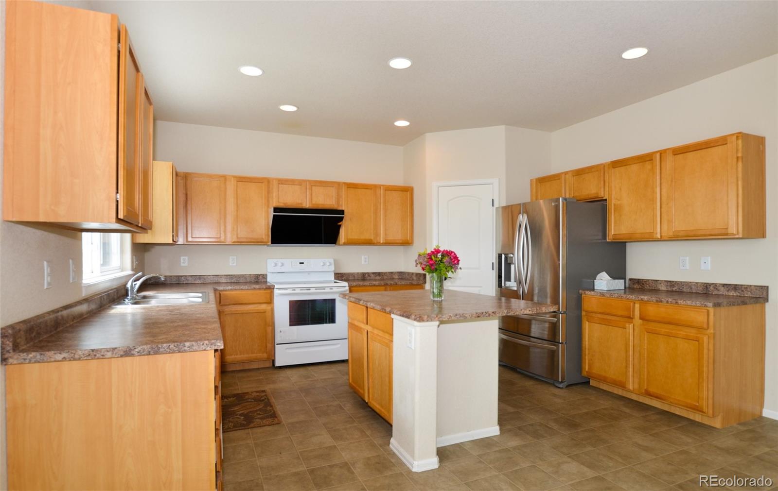MLS Image #7 for 6311  san mateo drive,colorado springs, Colorado