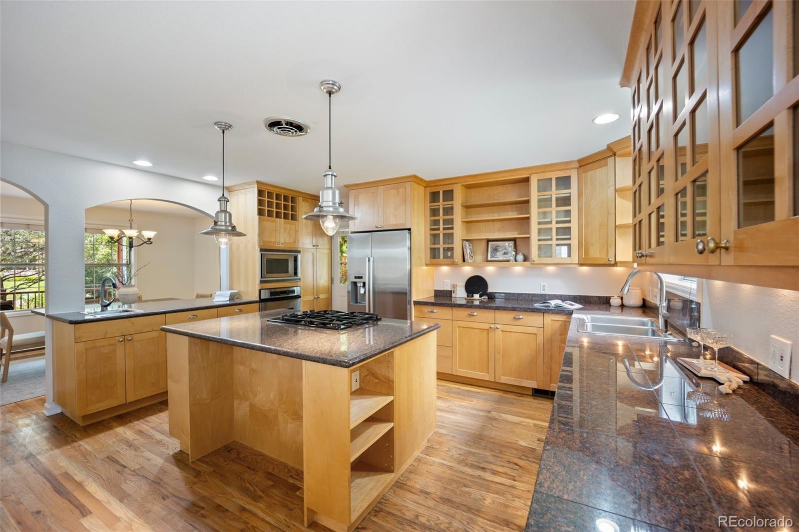 MLS Image #6 for 2432 s columbine street,denver, Colorado