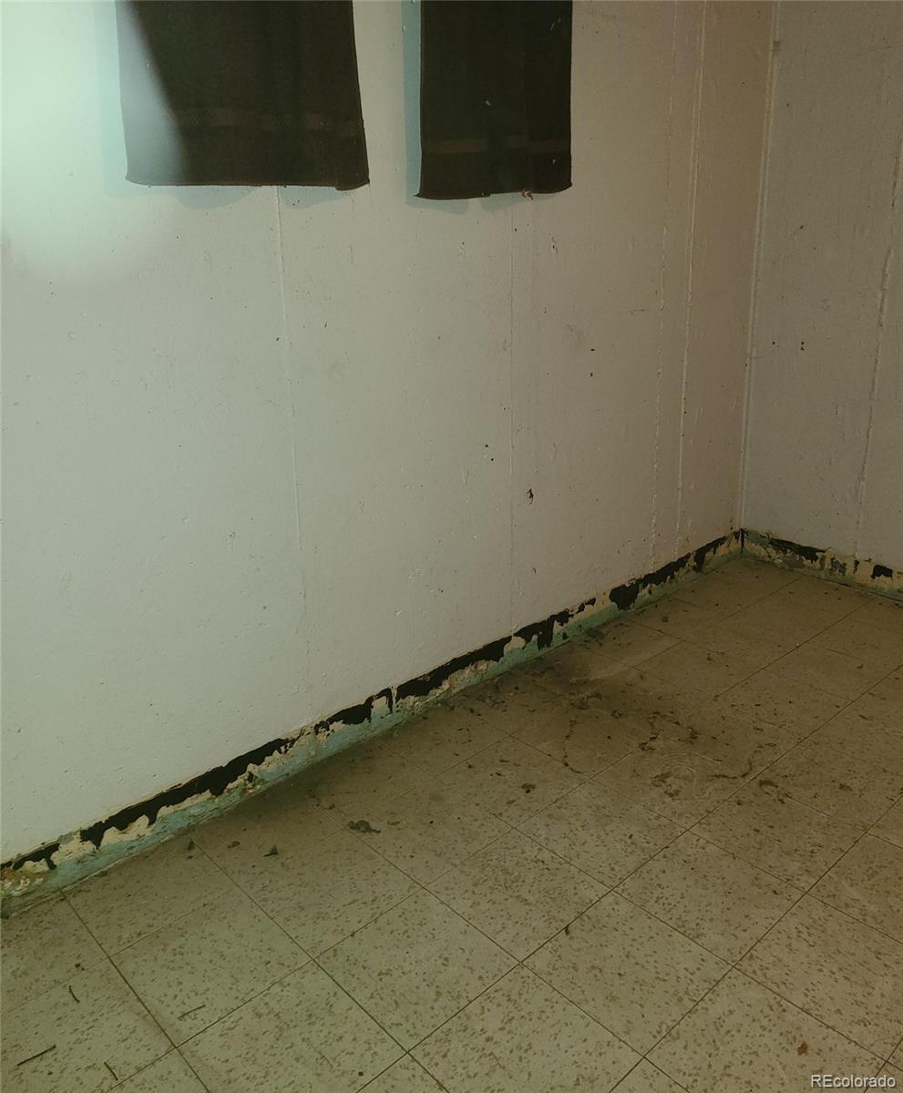 MLS Image #26 for 451  lansing street,aurora, Colorado