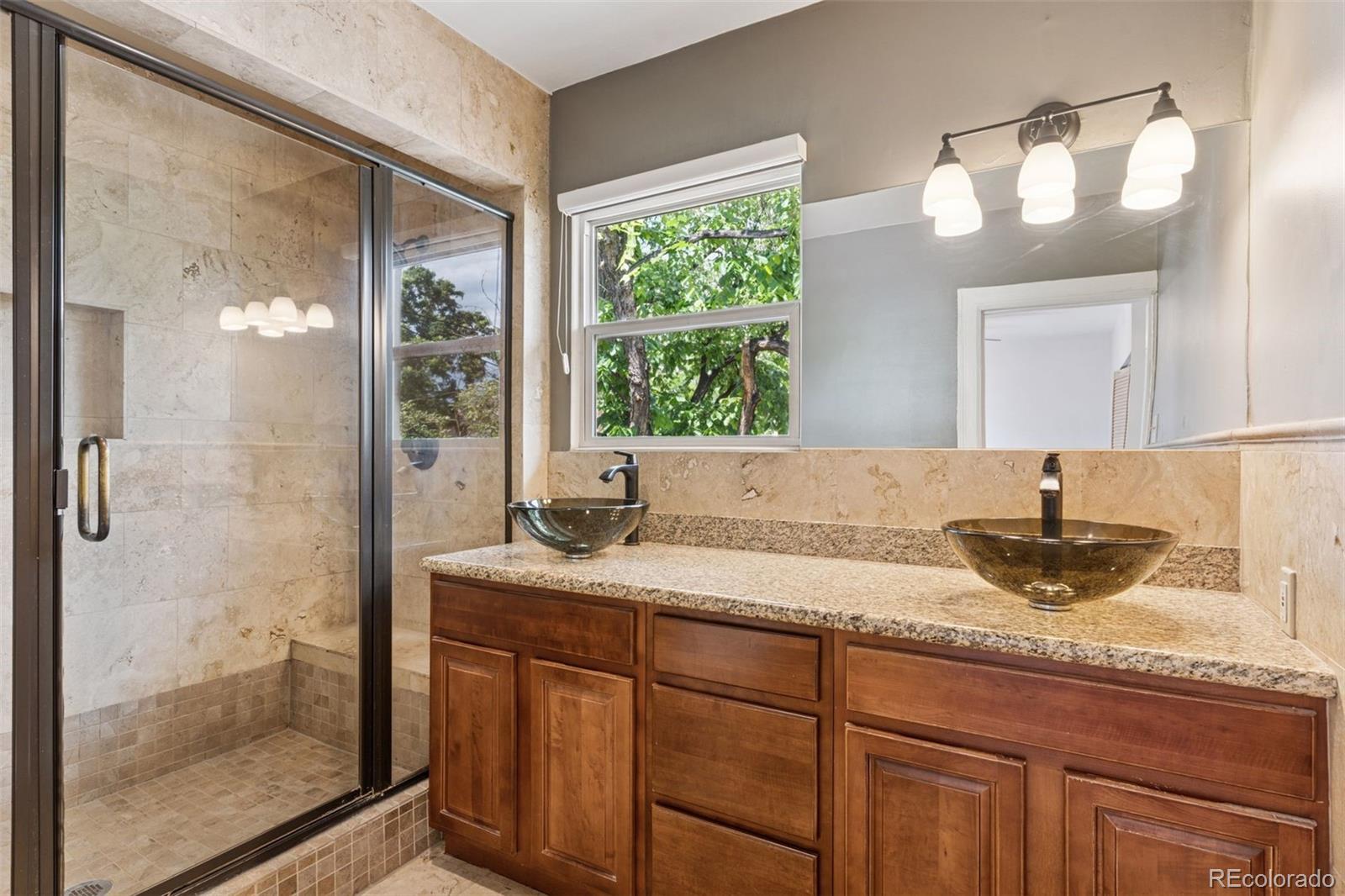 MLS Image #22 for 1352 n downing street,denver, Colorado