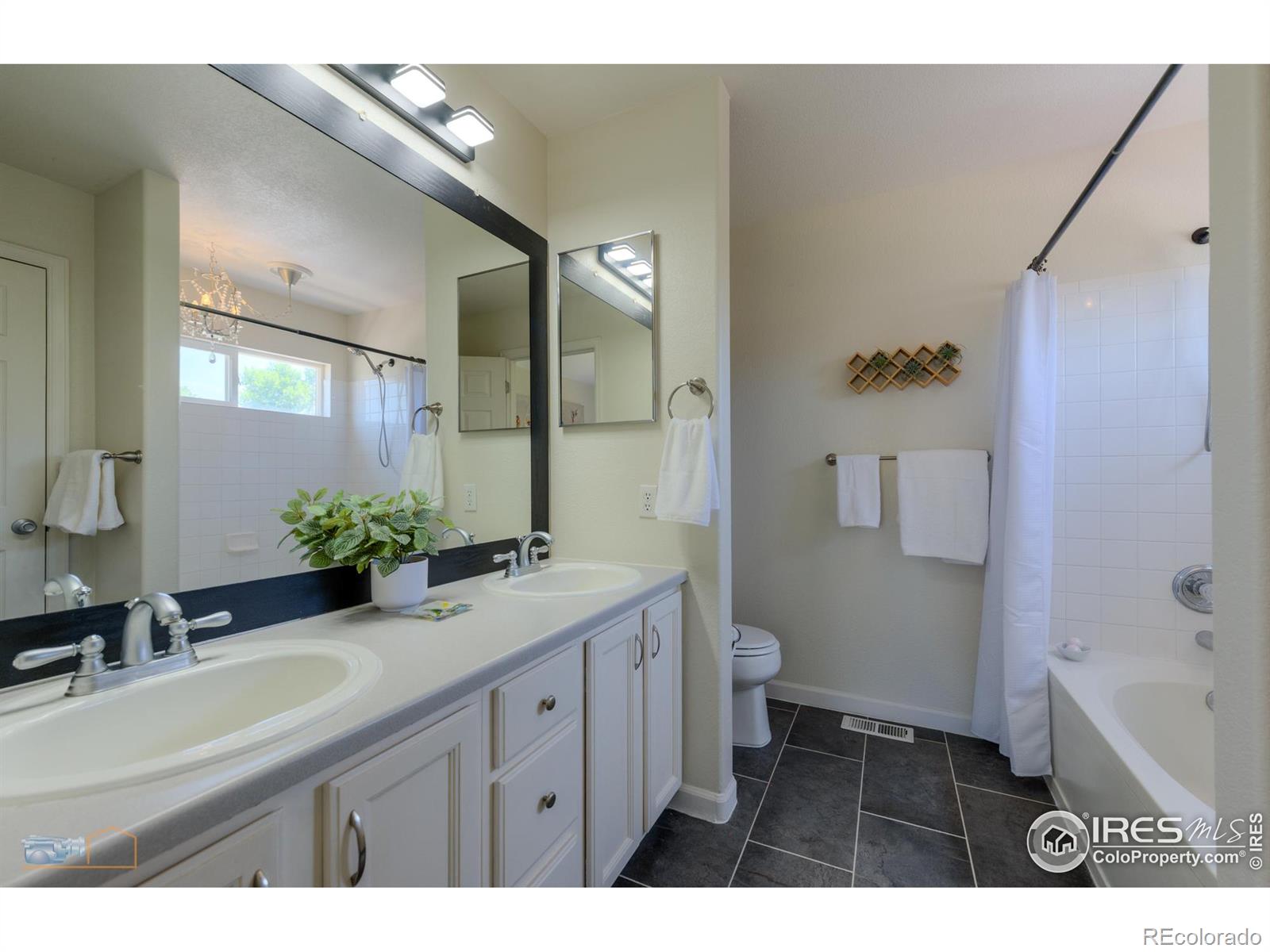 MLS Image #13 for 3598  larkspur drive,longmont, Colorado