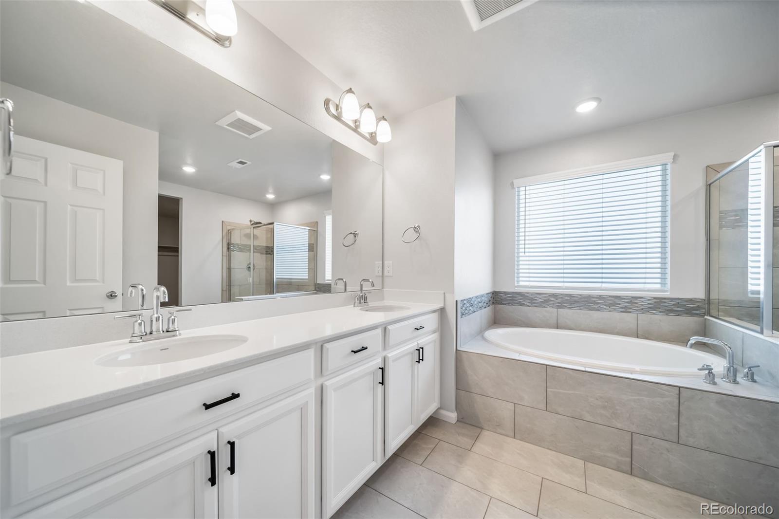 MLS Image #8 for 18189  house finch lane,parker, Colorado