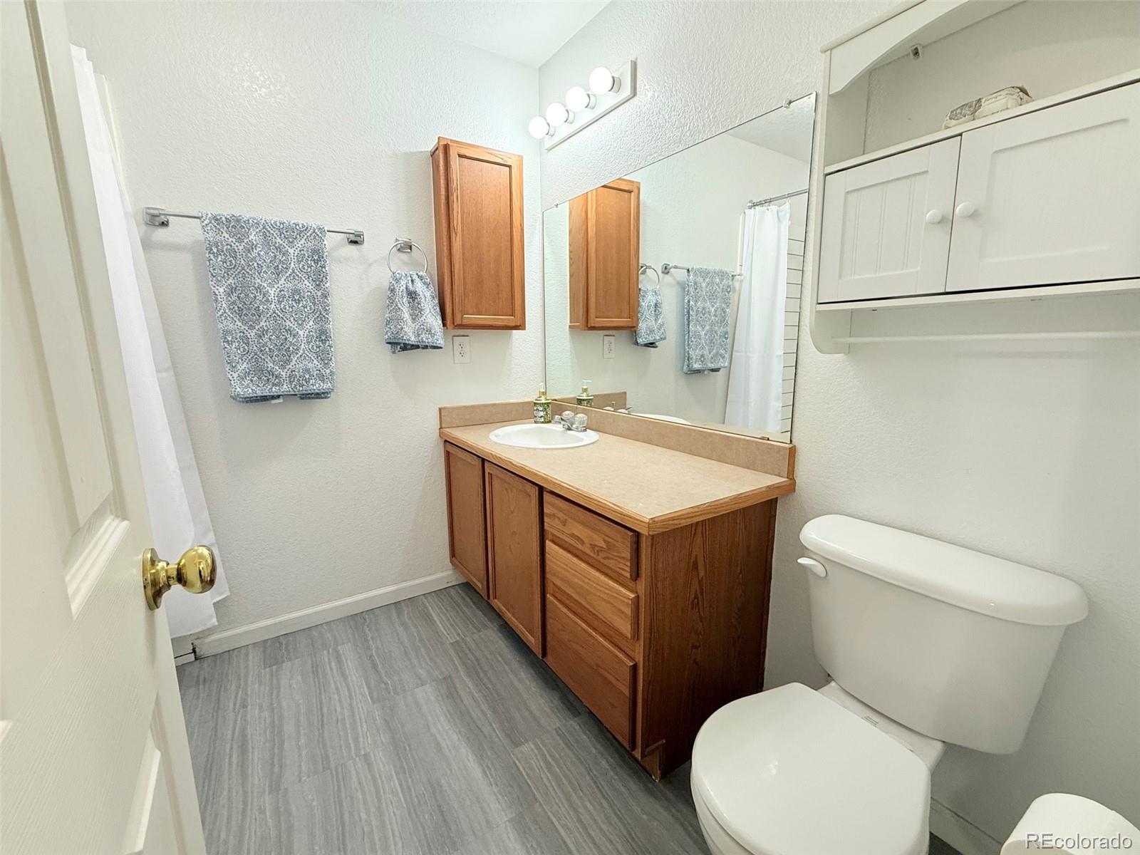 MLS Image #11 for 2160  ance street,strasburg, Colorado